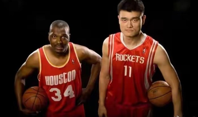 开云电竞中文版-西部三大历史级豪门：勇士、火箭和马刺，他们的赢球文化是什么？|中锋|NBA|波波维奇|圣安东尼奥马刺队|埃尔文·海耶斯_新浪体育_新浪新闻